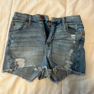 American Eagle cut off shorts like new size 0